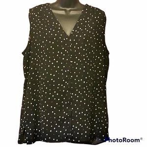 CLEO - Sleeveless Blouse Size Large